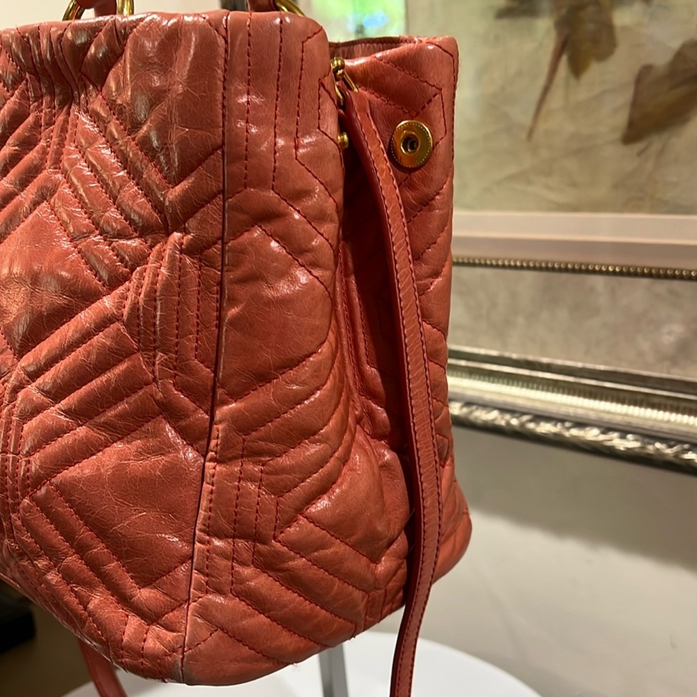 Miu Miu Pink Quilted Women's Bag EUC - Picture 4 of 15